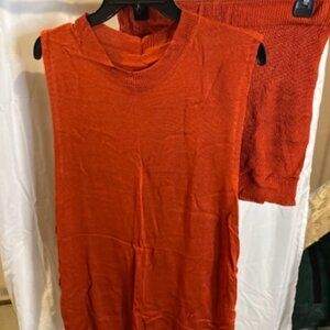 Women’s 2-Piece Knit Set – Sleeveless Tunic Top with Split Sides & Matching Shor